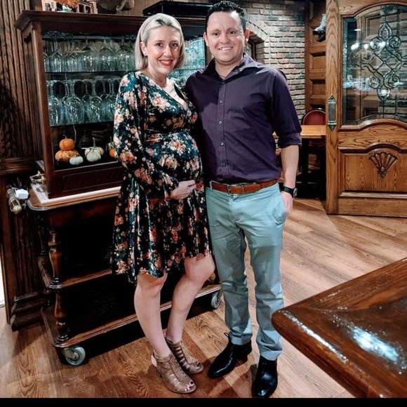 Dress - Picture 1 of 2